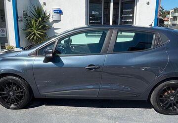 Renault Clio 80.000 km 7.950 &euro; Gütersloh 33330