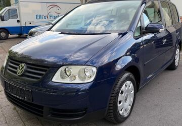 VW Touran 172.000 km 2.990 &euro; Bielefeld 33649