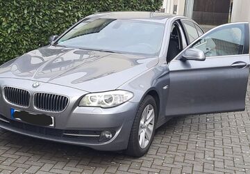 BMW 523 180.000 km 8.900 &euro; Gütersloh 33332