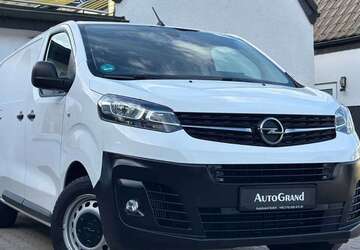 Opel Vivaro 150.000 km 12.700 &euro; Beckum 59269