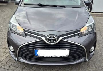 Toyota Yaris 62.000 km 10.700 &euro; Bielefeld 33649