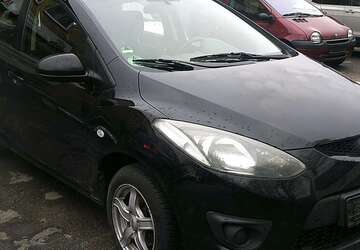 Mazda 2 225.968 km 890 &euro; Rietberg 33397