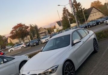 BMW 318 223.000 km 9.999 &euro; Gütersloh 33332