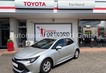 Toyota Corolla 29.980 km 17.380 &euro; Bielefeld 33689