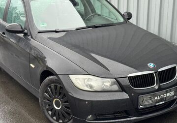 BMW 318 308.982 km 2.499 &euro; Rheda-Wiedenbrück 33378