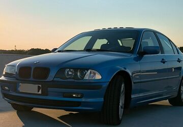 BMW 323 217.000 km 2.900 &euro; Gütersloh 33334