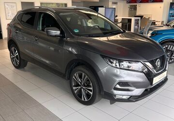 Nissan Qashqai 82.600 km 16.990 &euro; Rietberg 33397
