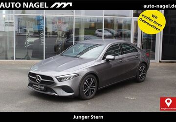 Mercedes-Benz A 180 7.688 km 27.980 &euro; Borgholzhausen 33829